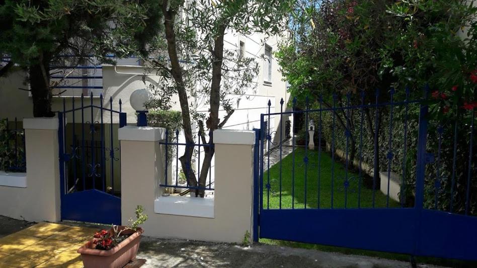 Néa Péramos Ideal Family House מראה חיצוני תמונה